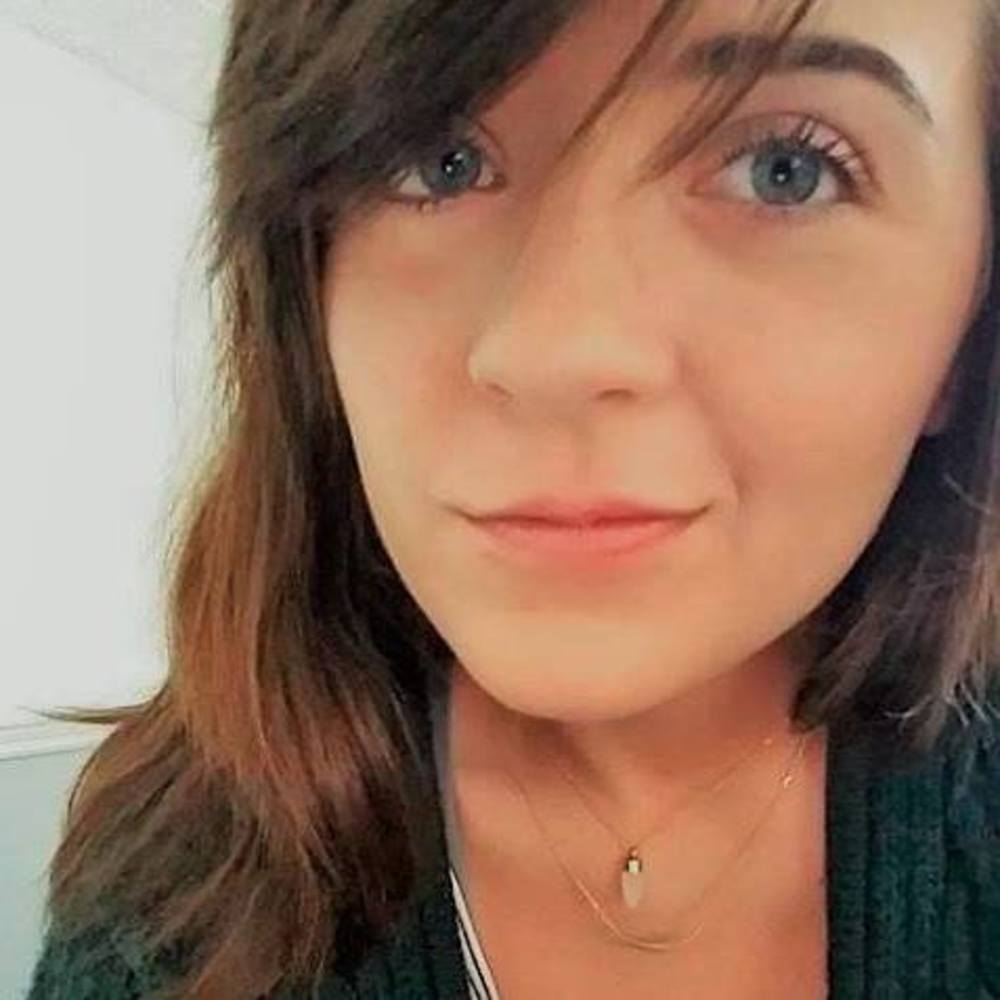 Meet your Posher, Rebecca